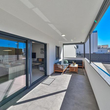 Luxury Apartment Pia With Swimming Pool And Grill Trogir Exterior foto
